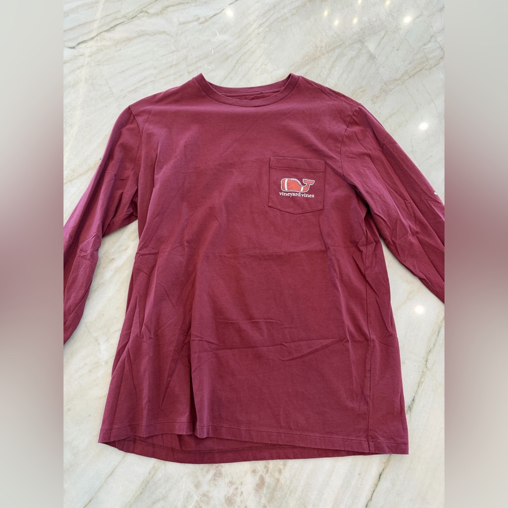 Vineyard Vines Football Whale Long Sleeve Tee Burgundy Size M